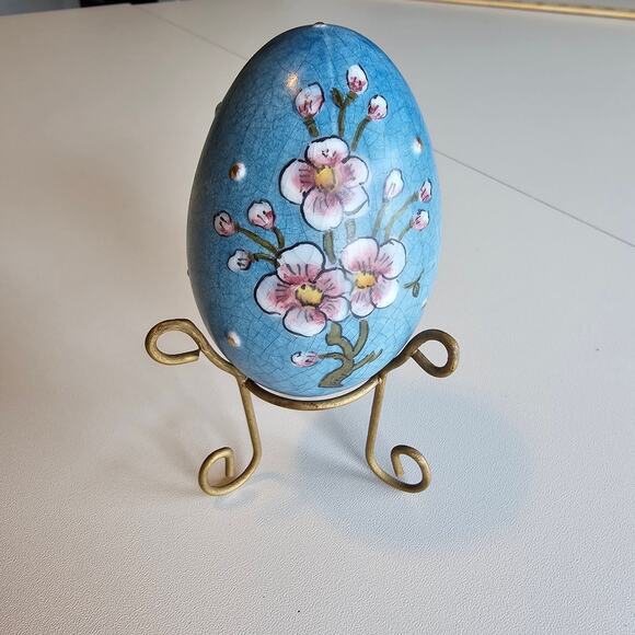 Vintage 1976 Italian Veneto Flair Floral Cherry Blossom Easter Egg with Stand - Picture 10 of 10